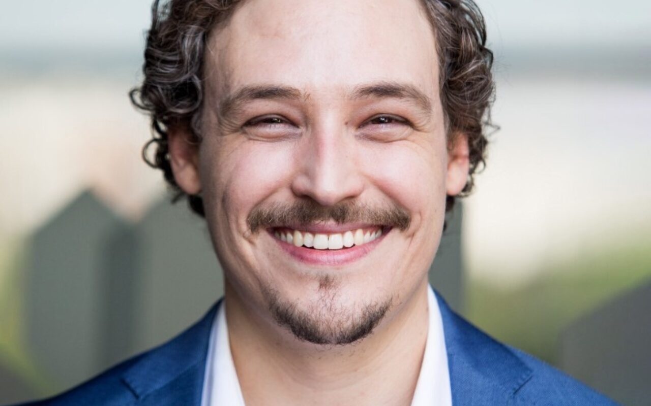 Gustavo